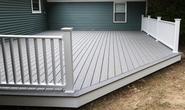Composite Decking Installation in Snohomish